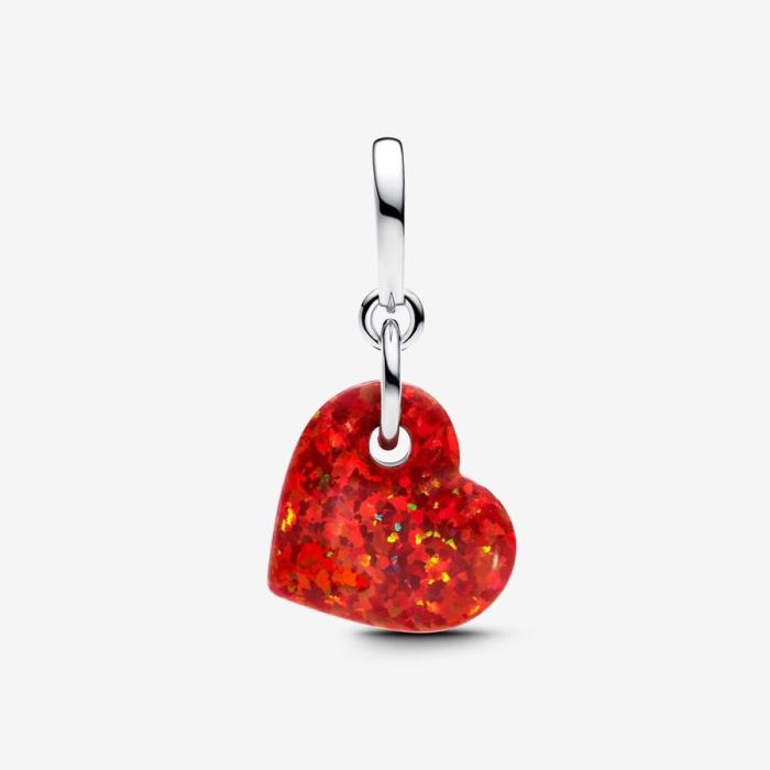 Pendentif en forme de cœur en opale rouge