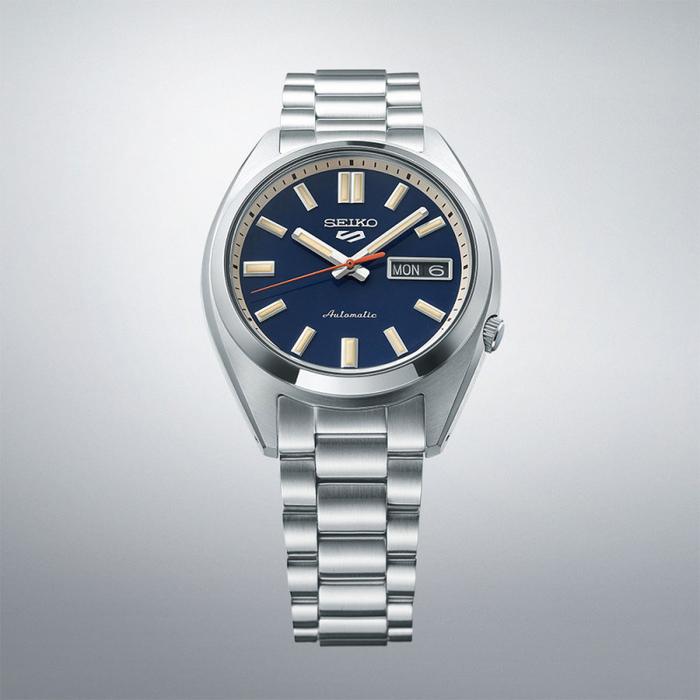 Montre automatique Seiko 5 à 3 aiguilles