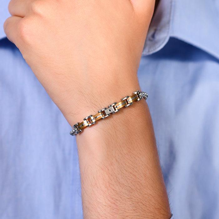 BRACELET HOMME EN ACIER ET ÉLÉMENTS EN ACIER IP GOLD