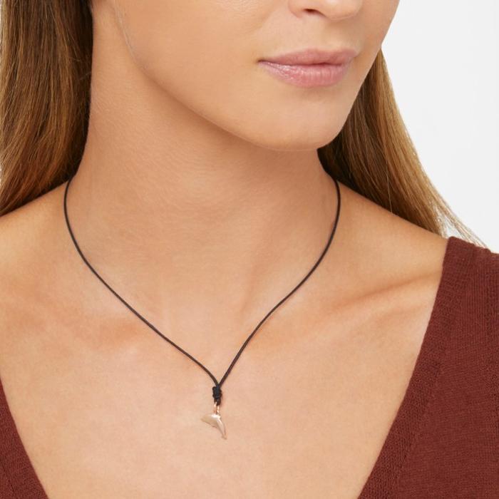 DOLPHIN PENDANT