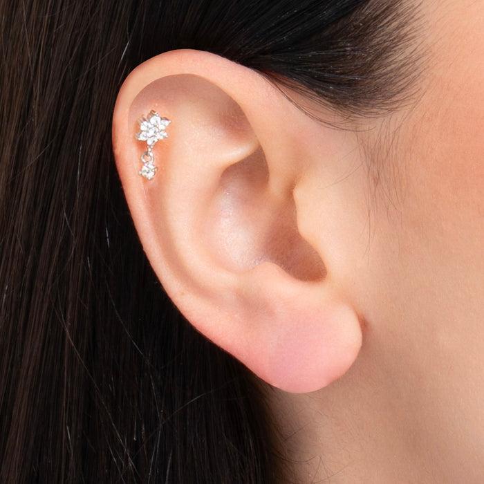PIERCING ORECCHIO DONNA IN ACCIAIO FORMA FIORE CON PETALI ZIRCONI BIANCHI