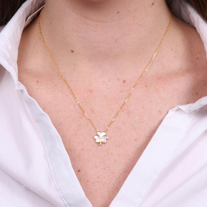 Collana in Argento 925 con trifoglio in madreperla