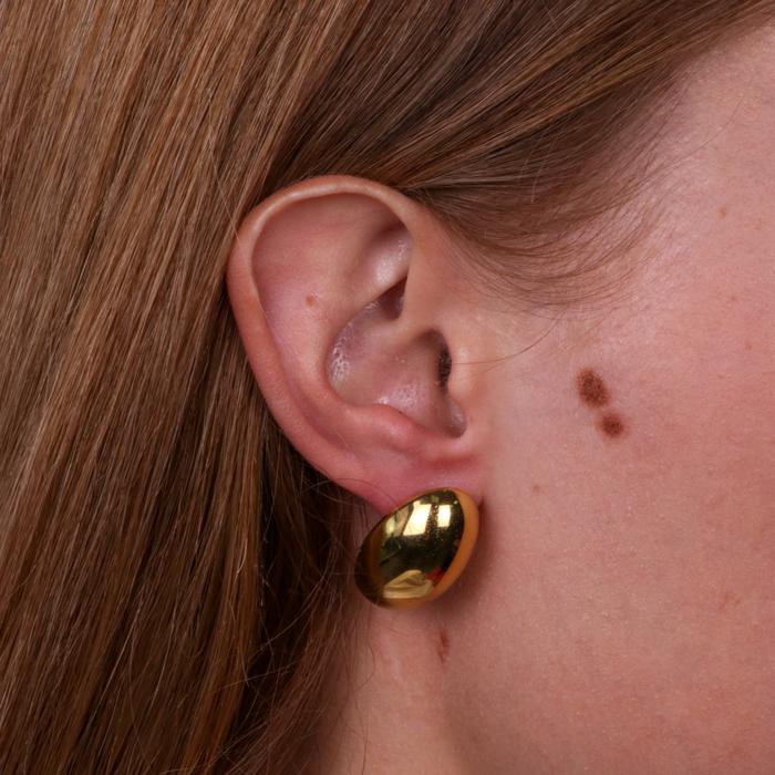 Boucles d'oreilles à tige ovales en acier