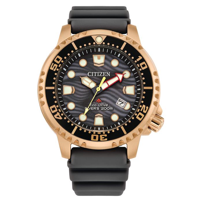 Eco Drive du plongeur 200 m