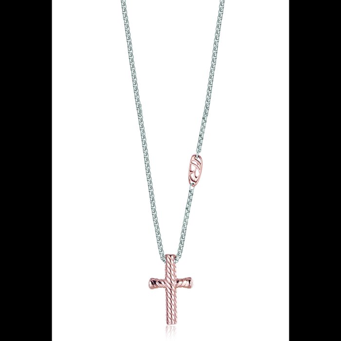 Collier pendentif croix