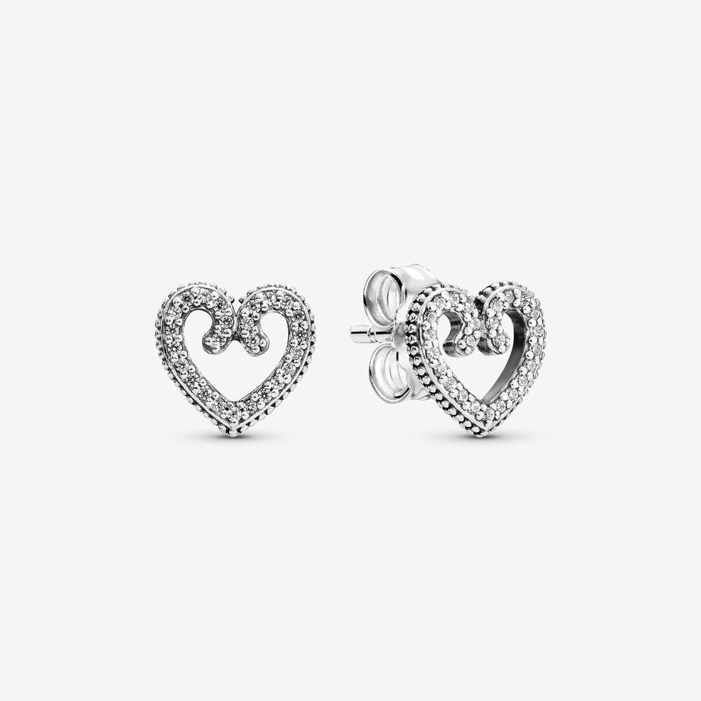 Boucles d'oreilles à tige tourbillon de cœurs