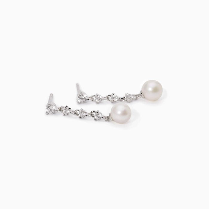 LONG NIGHT Cultured Pearl Earrings