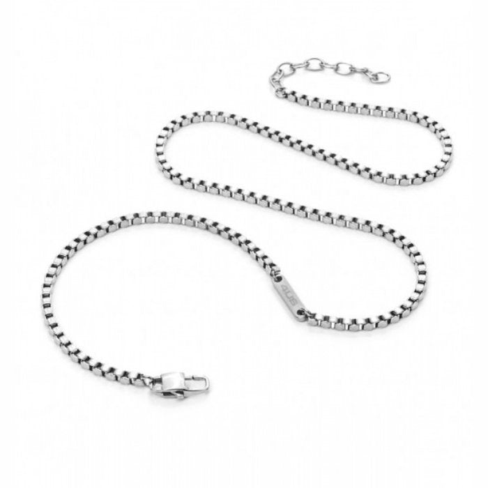 Chain link necklace