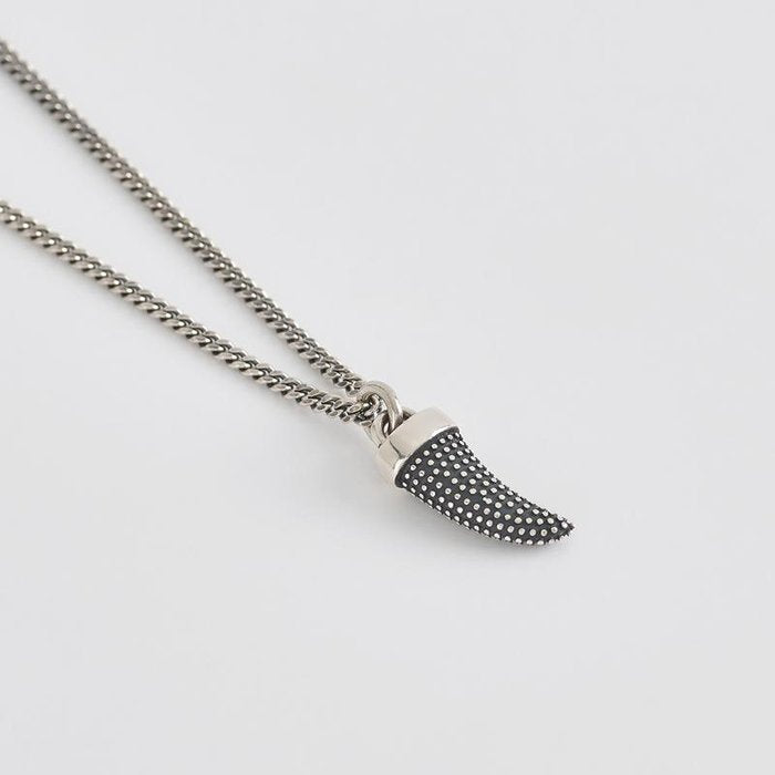 925/°° SILVER NECKLACE