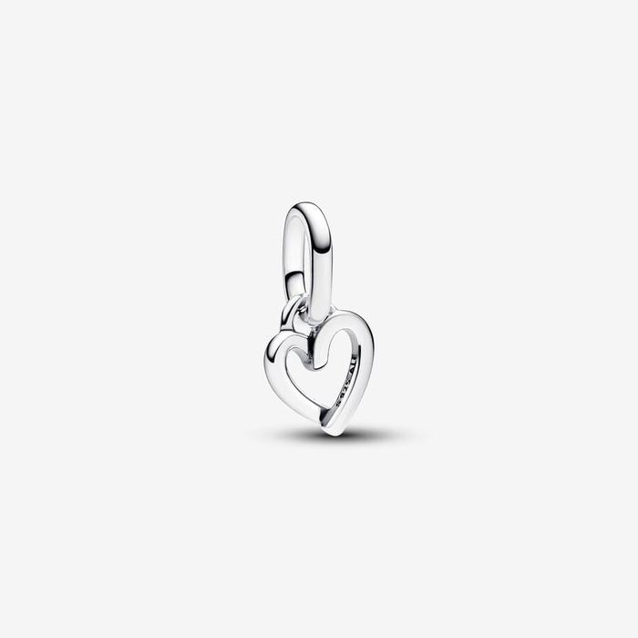Mini pendentif charm cœur à main levée Pandora ME