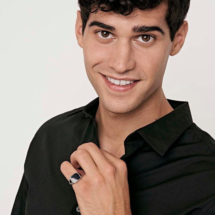 MEN'S SIGNET RING IN STEEL AND BLACK IP