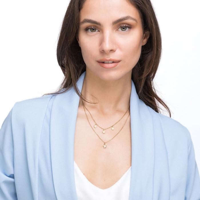 COLLIER FEMME EN ACIER IP DORÉ AVEC ÉTOILES ET CRISTAUX BLANCS