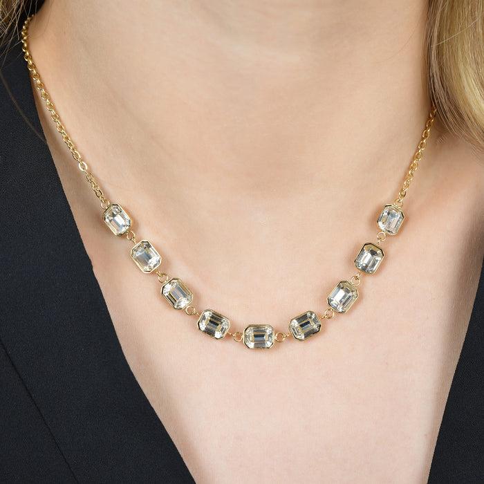 COLLIER FEMME EN ACIER DORÉ IP AVEC CRISTAUX BLANCS