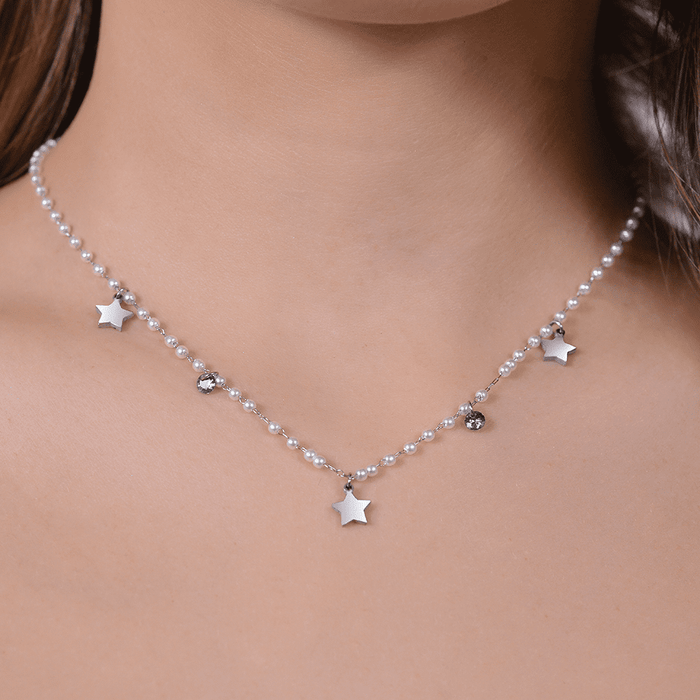 COLLIER FEMME EN ACIER AVEC PERLES ET ÉTOILES