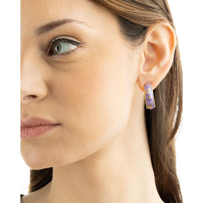 Petites boucles d'oreilles à tige en forme de vague violette