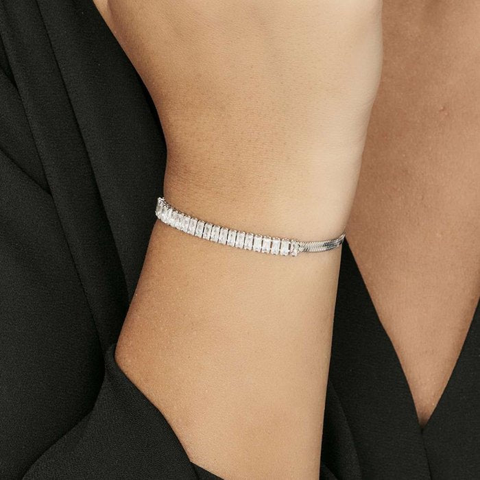 Steel bracelet
