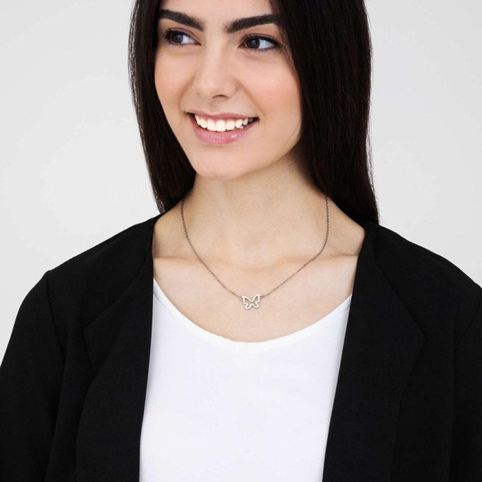 Steel necklace with butterfly