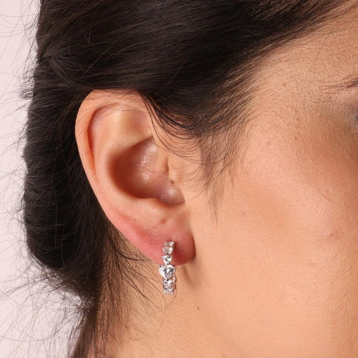 925 Silver Hoop Earrings Studded with Heart-Shaped Zirconia