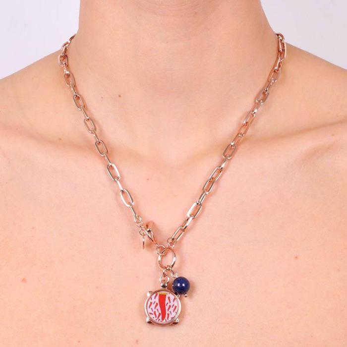 Collier en métal