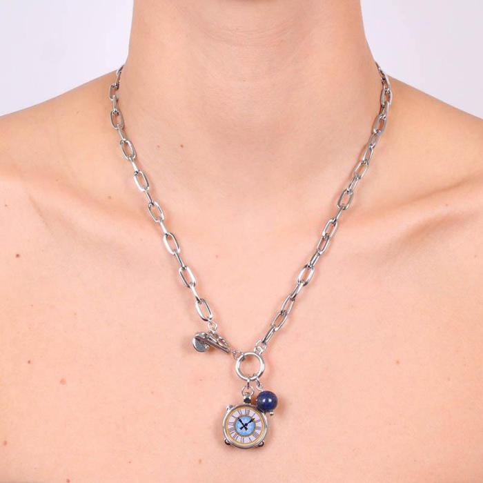 Collier en métal