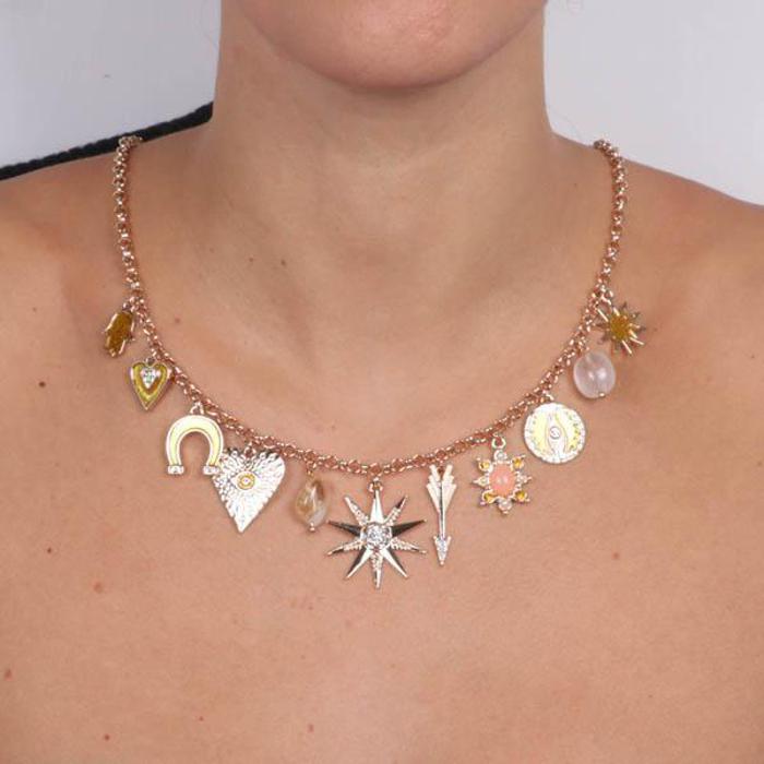 Collier en métal