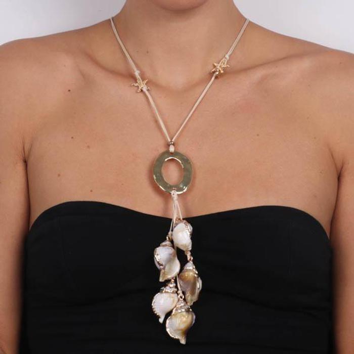Collier en métal
