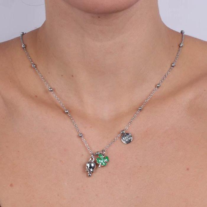 Collier en métal