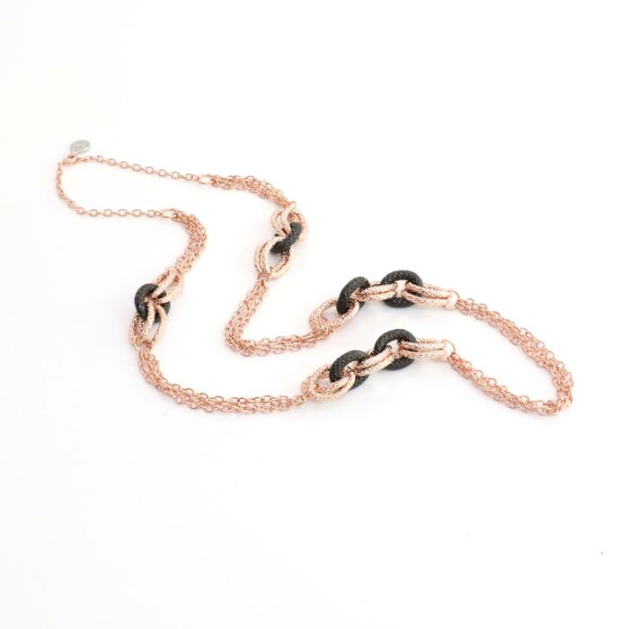 Collier en métal
