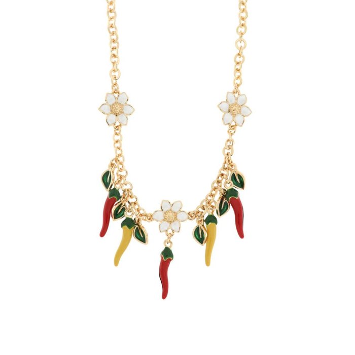 Collier en métal avec des piments colorés