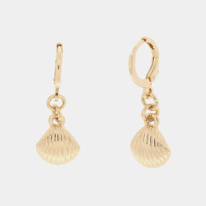 Boucles d'oreilles en métal avec pendentif coquillage