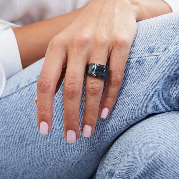 Bague en bronze bruni